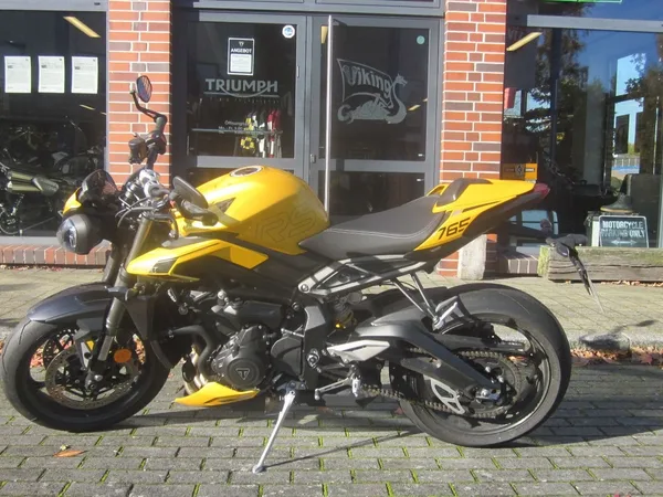 Triumph Street Triple 765 RS
