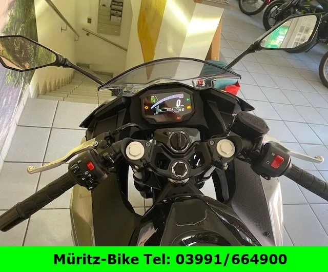 Kawasaki Ninja 500 SE Vorführmotorrad