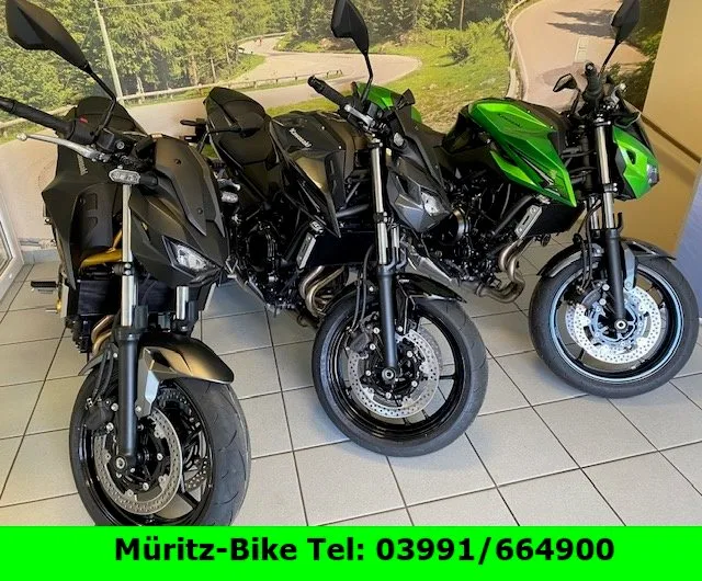 Kawasaki Z650 S in allen Farben vor Ort