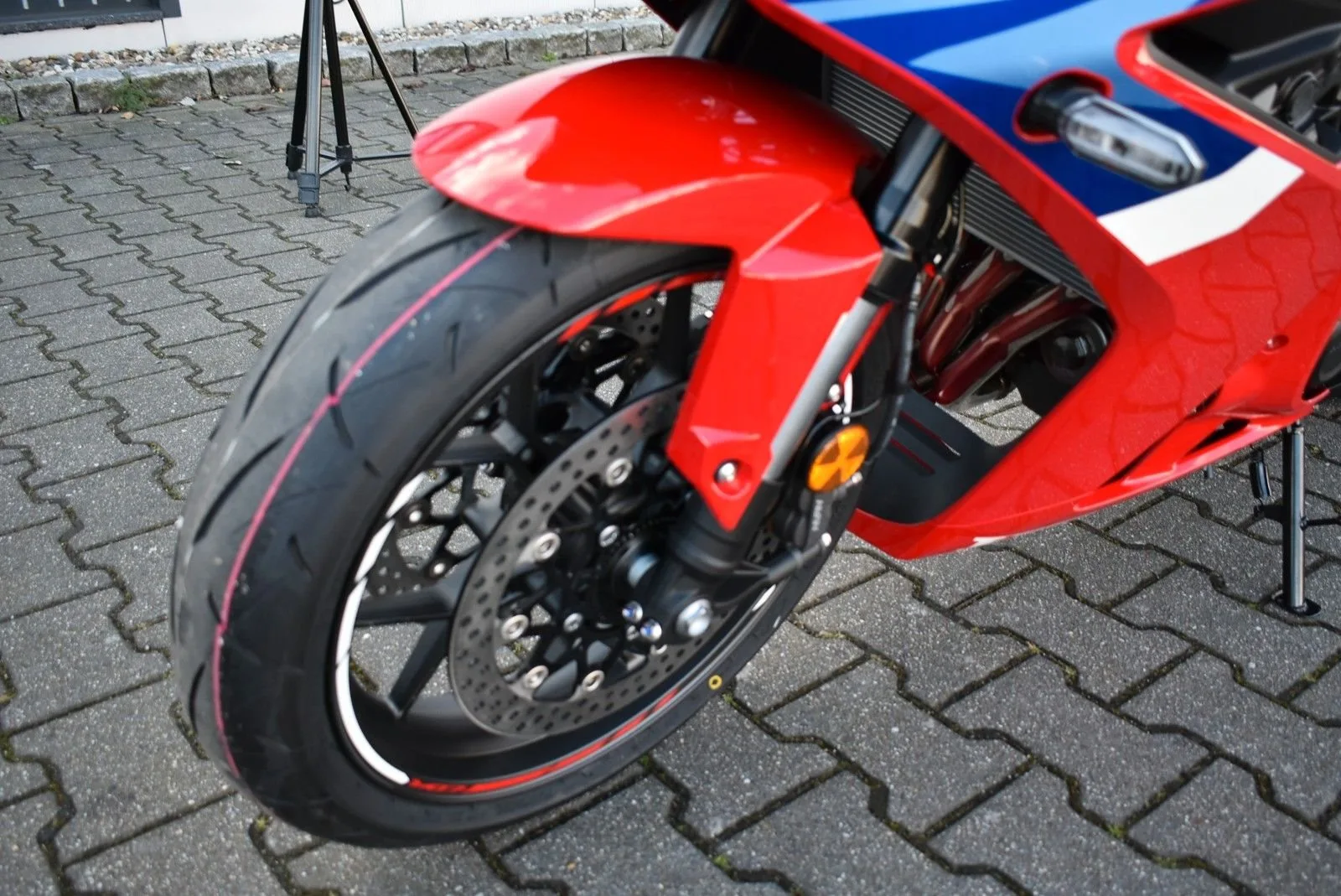 Honda CBR650R E-Clutch