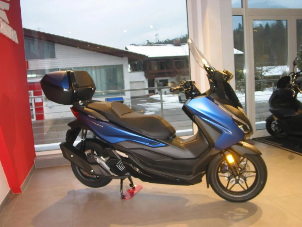Honda Forza 125 Mod. 26 Tageszulassung