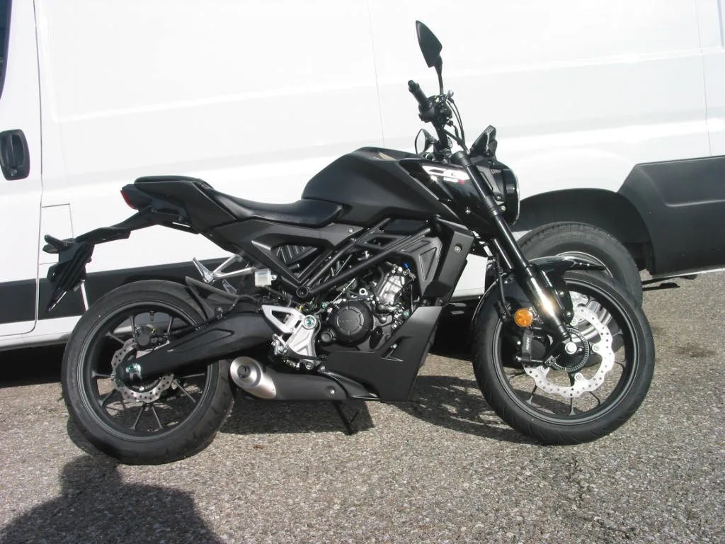 Honda CB125R \*Aktion Führerscheinzuschuss