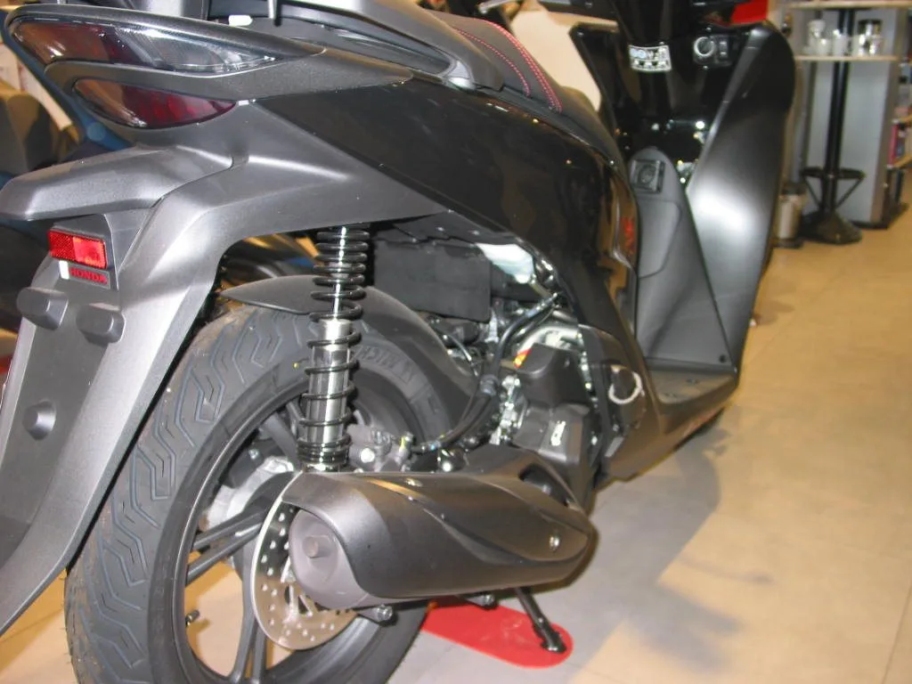 Honda SH125i \*Führerscheinzuschuß