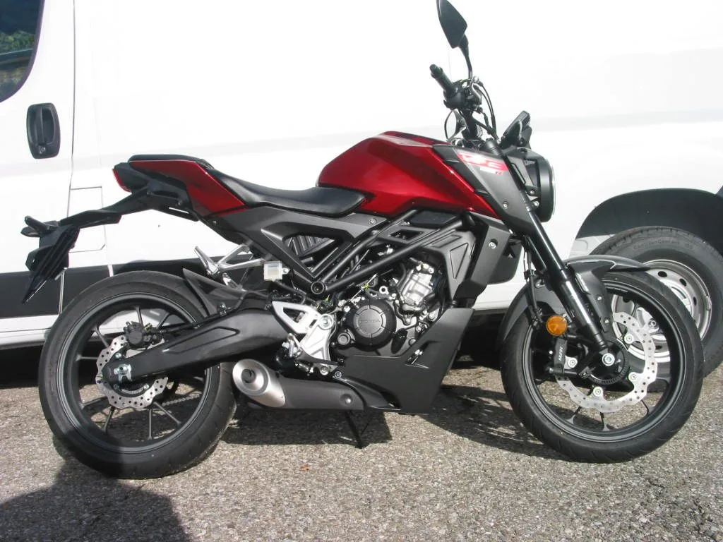 Honda CB125R \*Aktion Führerscheinzuschuss