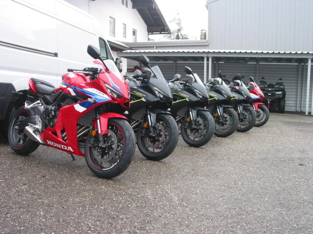Honda CBR650R E-Clutch Sofort verfügbar