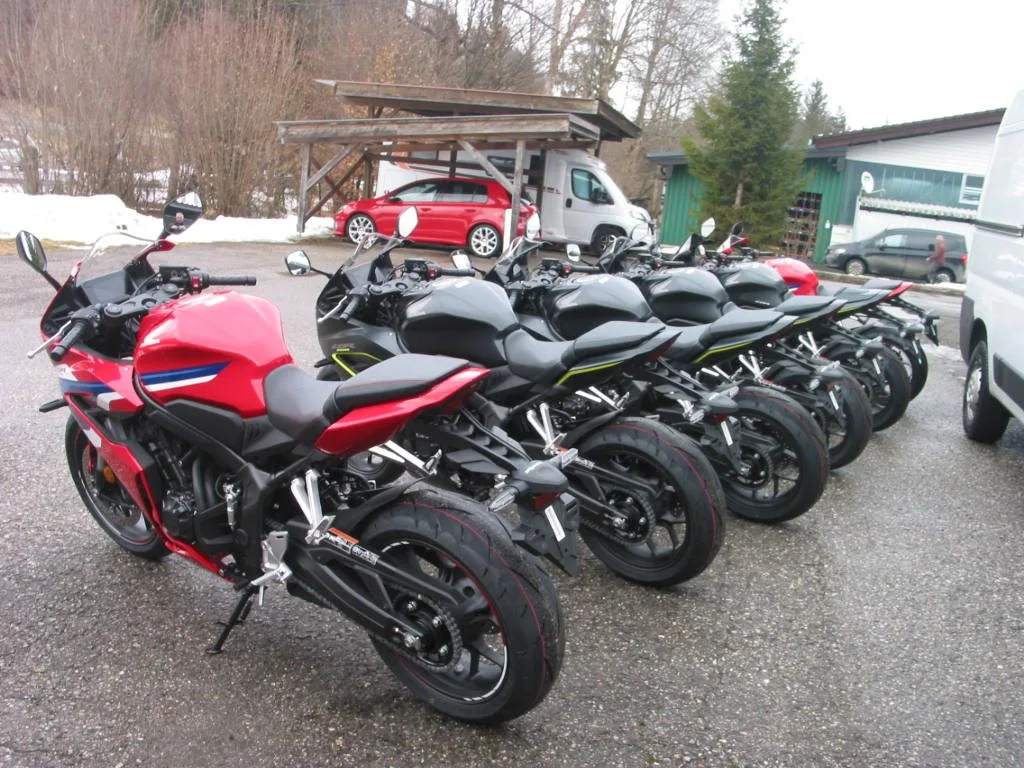 Honda CBR650R E-Clutch Sofort verfügbar