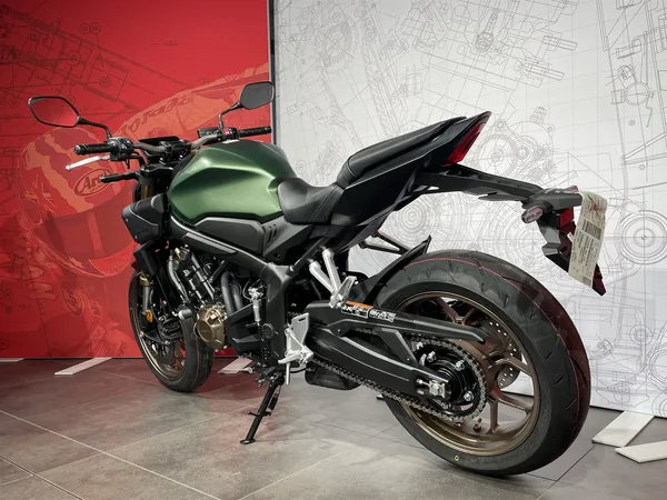 Honda CB650R
