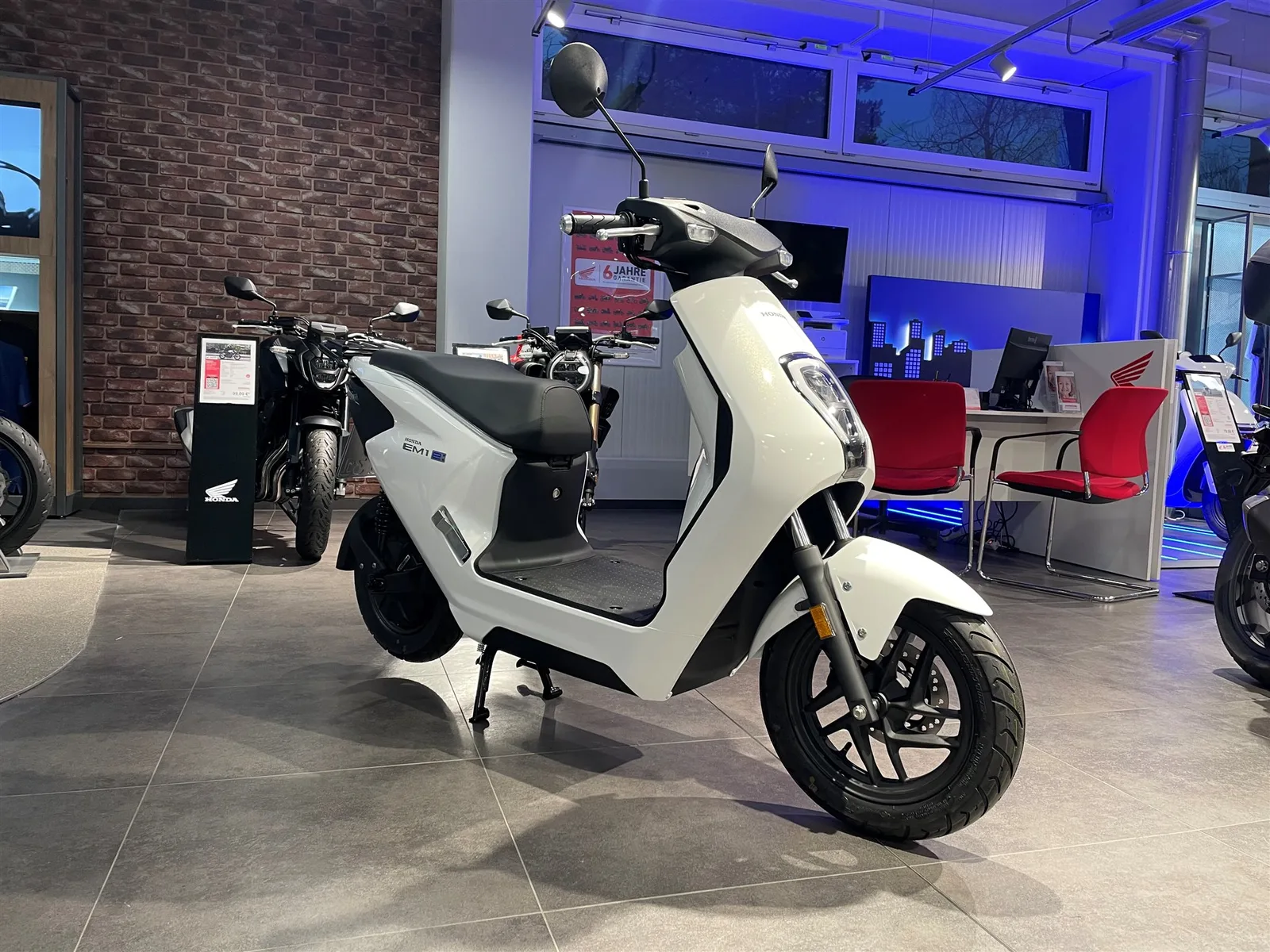 Honda EM1 e 2025