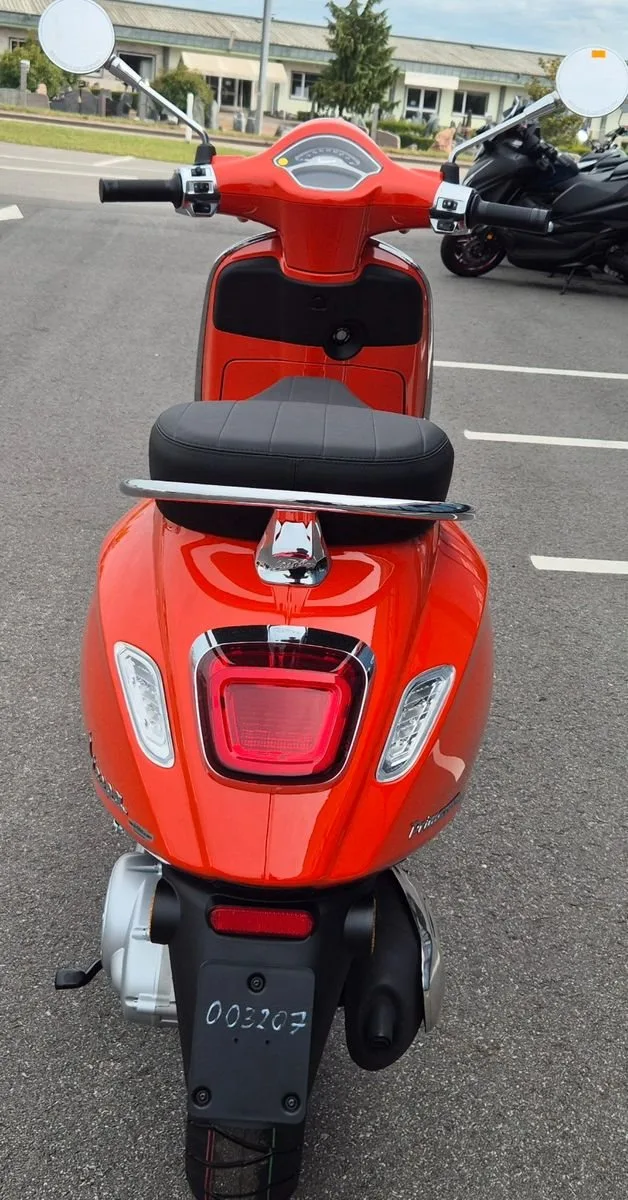Vespa Primavera 50