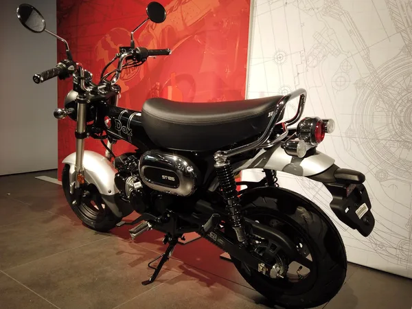 Honda Dax 125