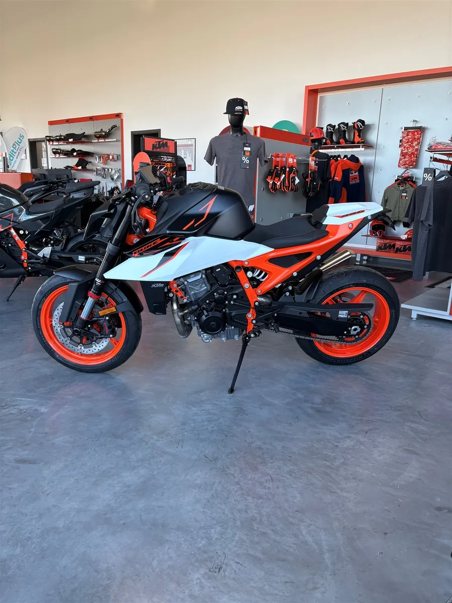KTM 990 Duke R
