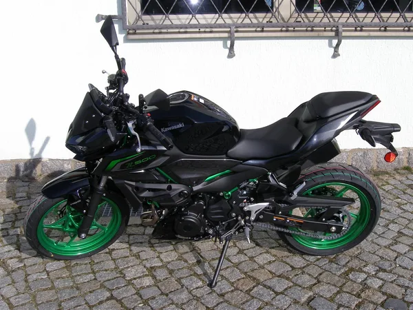 Kawasaki Z 500 SE