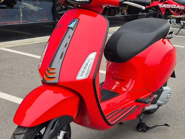 Vespa Sprint 50 S