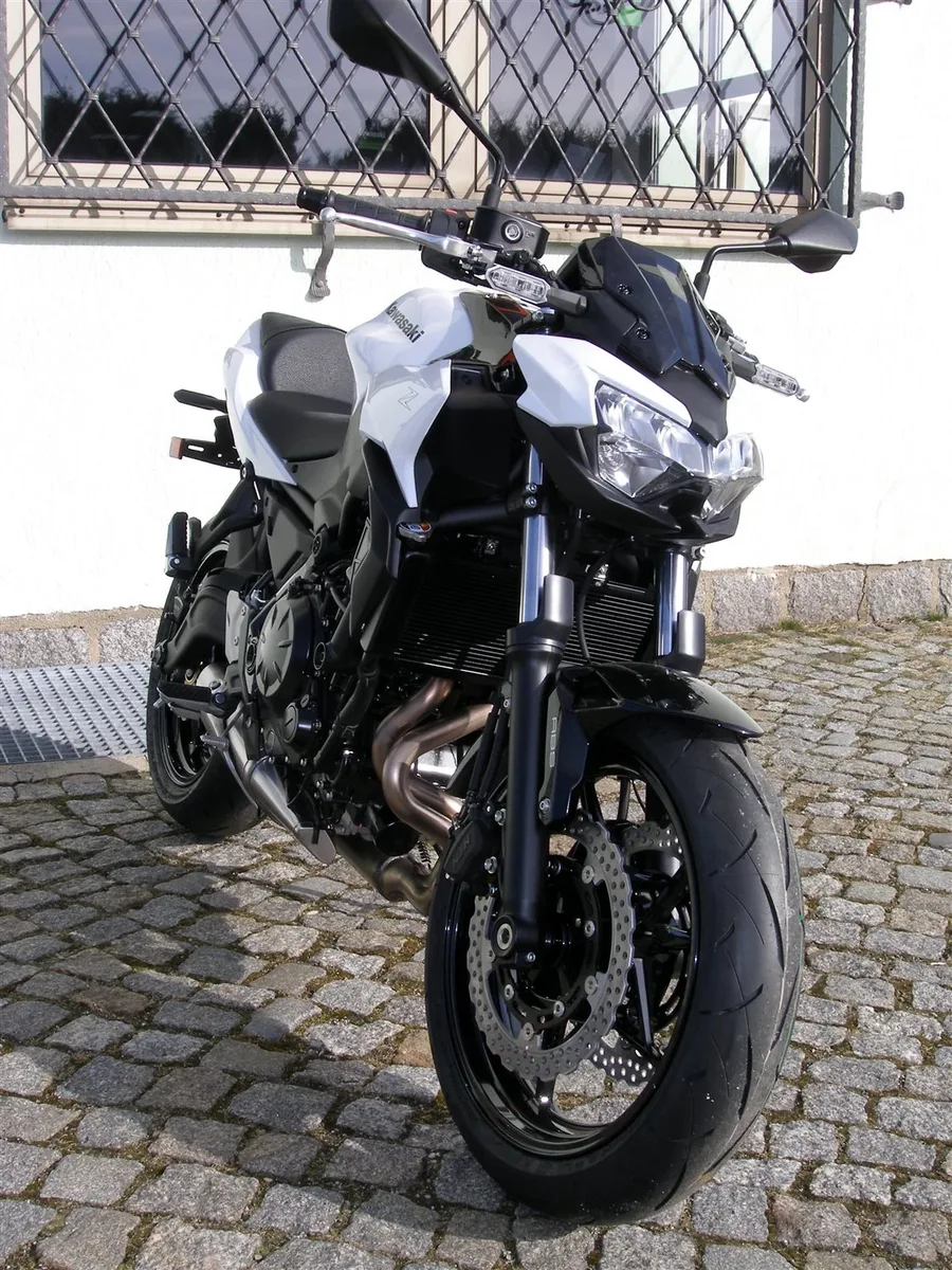 Kawasaki Z650 4 Jahre Werksgarantie