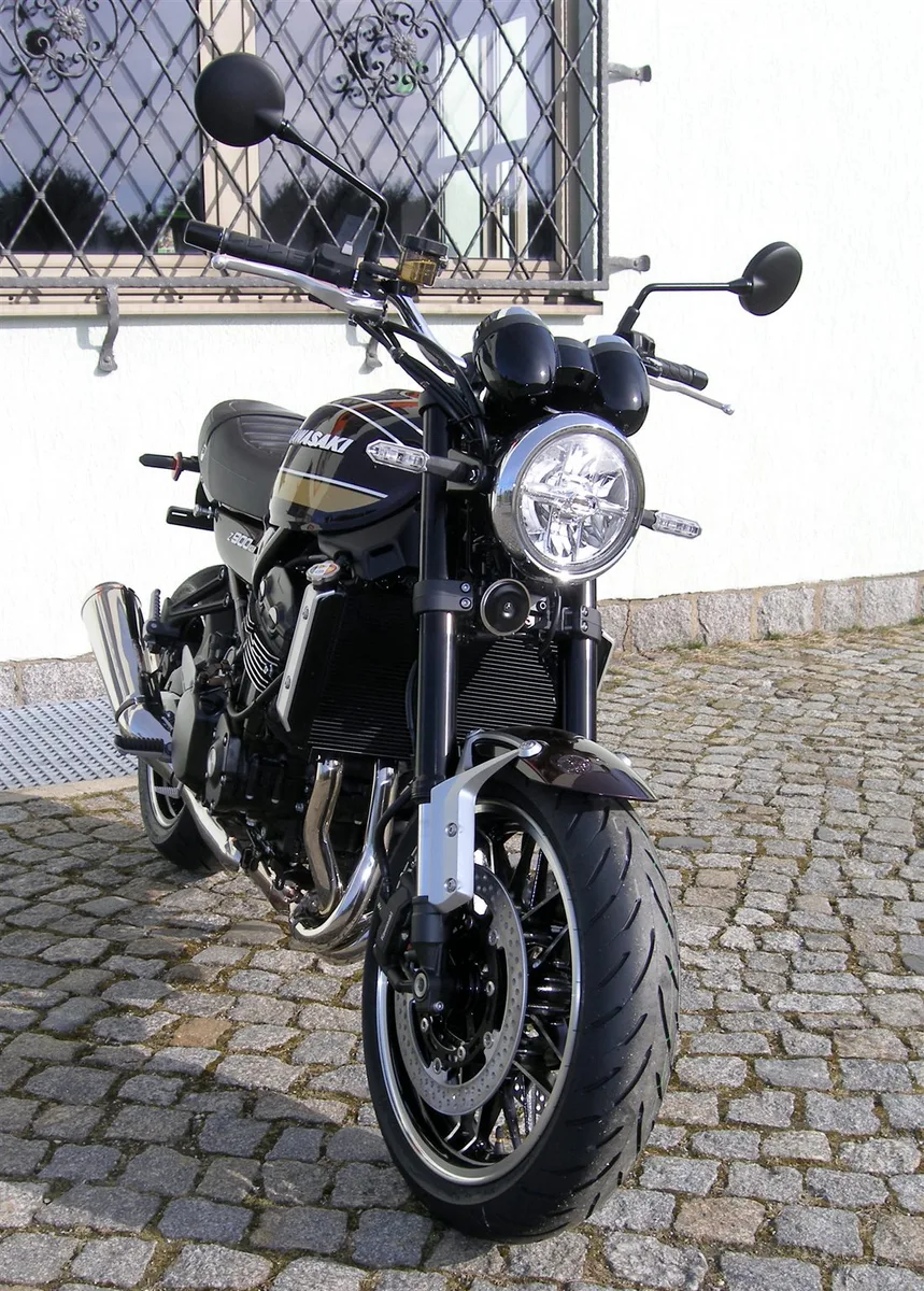 Kawasaki Z900 RS