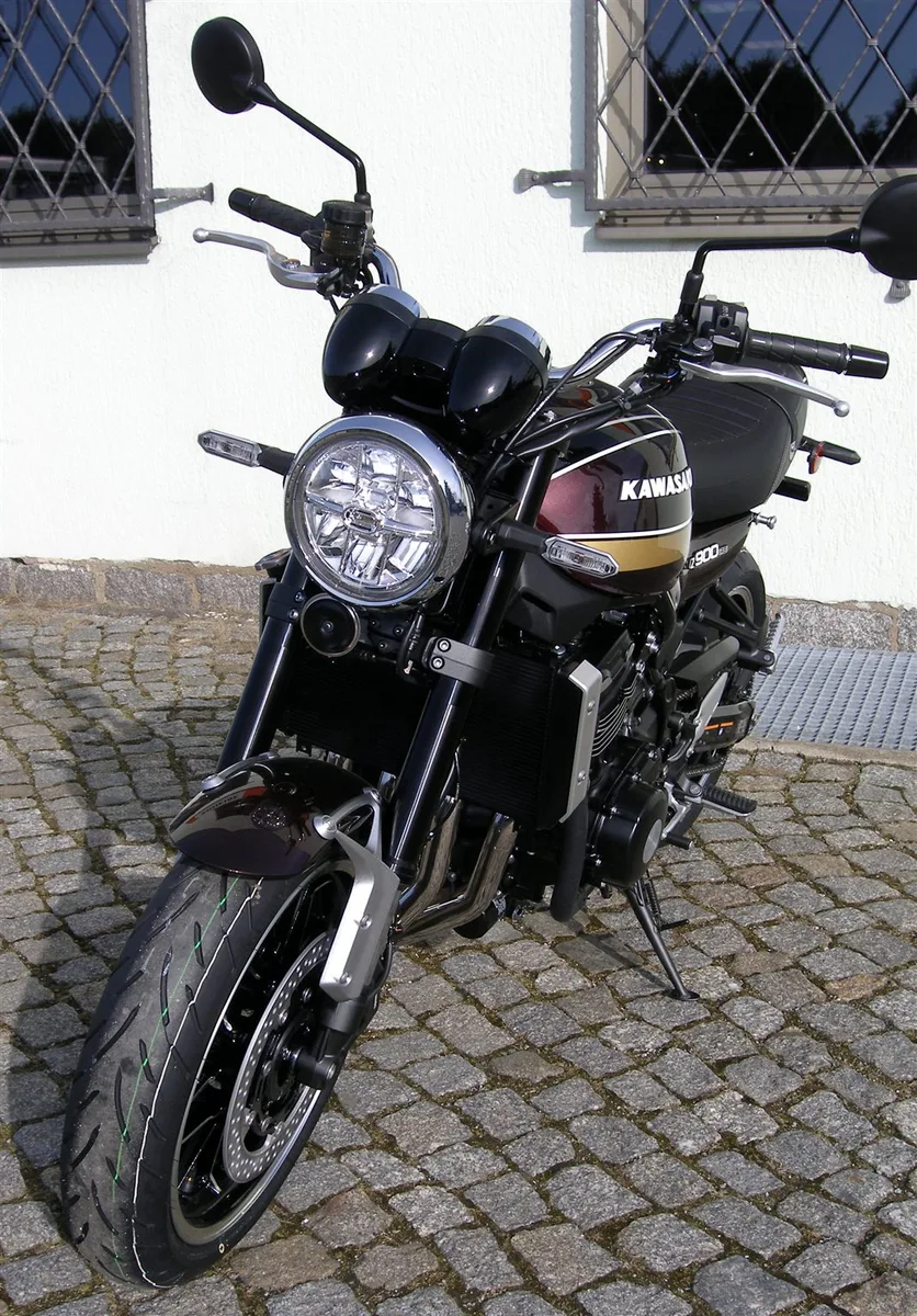 Kawasaki Z900 RS