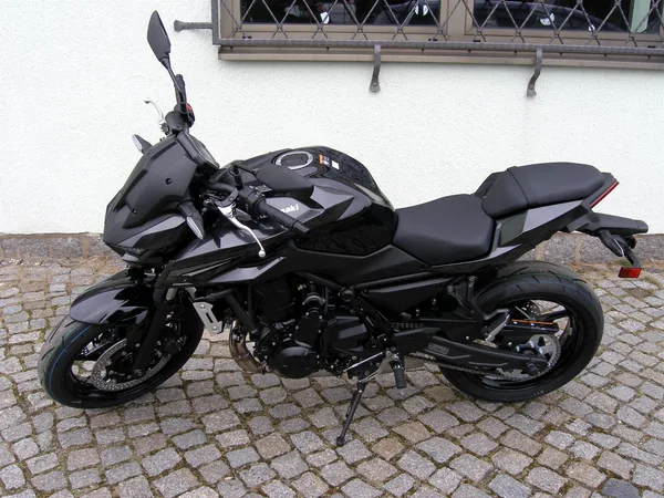 Kawasaki Z650 S