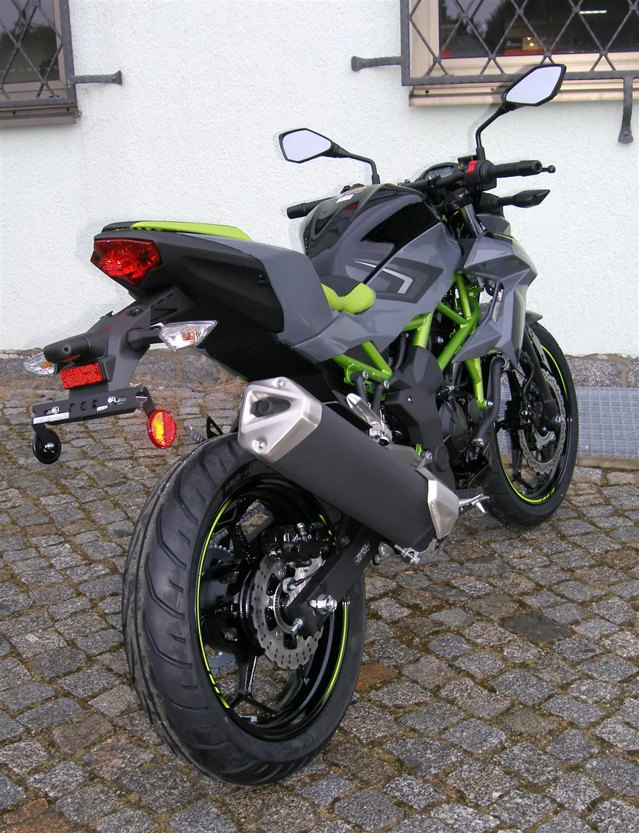 Kawasaki Z125