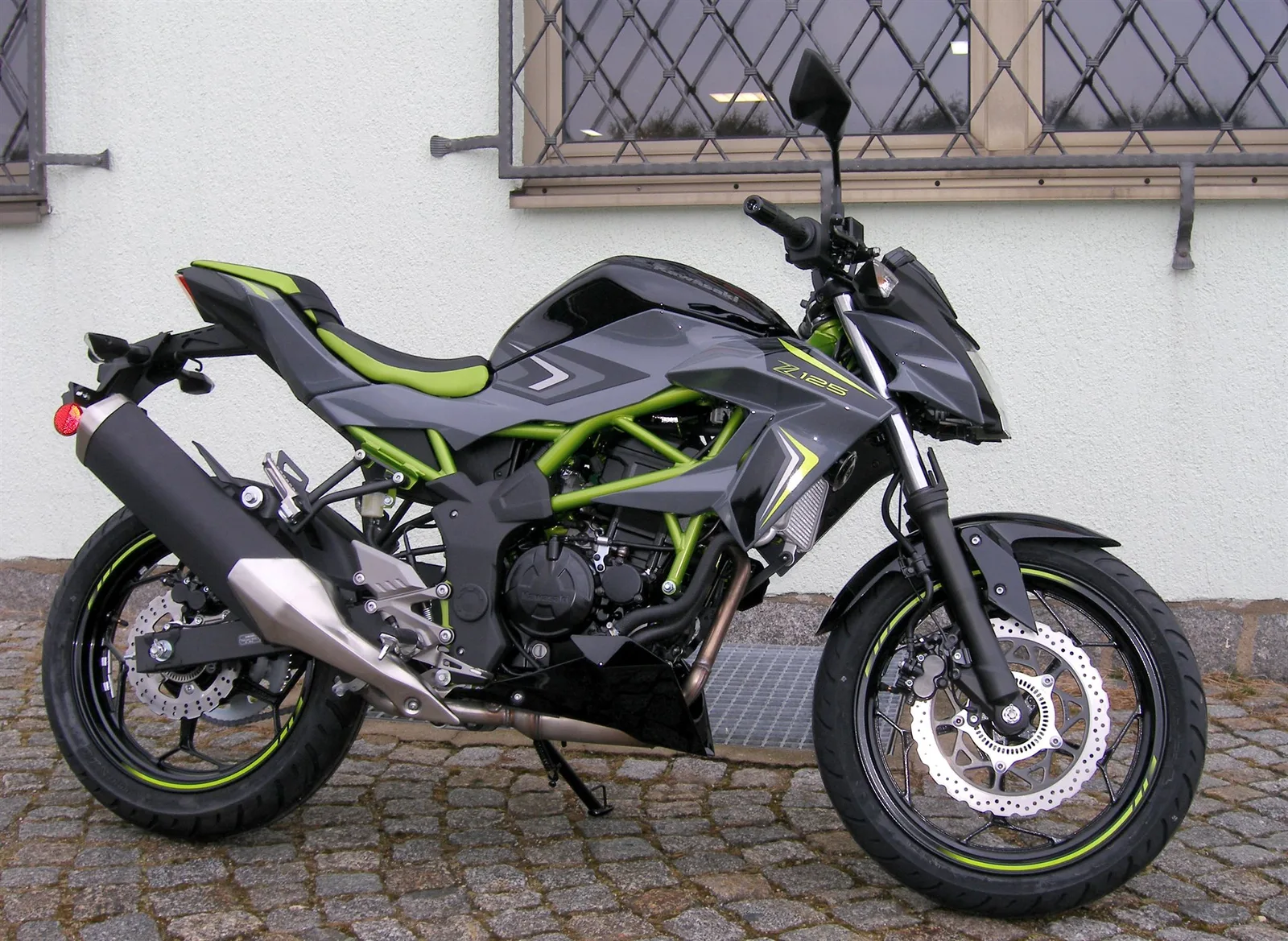 Kawasaki Z125