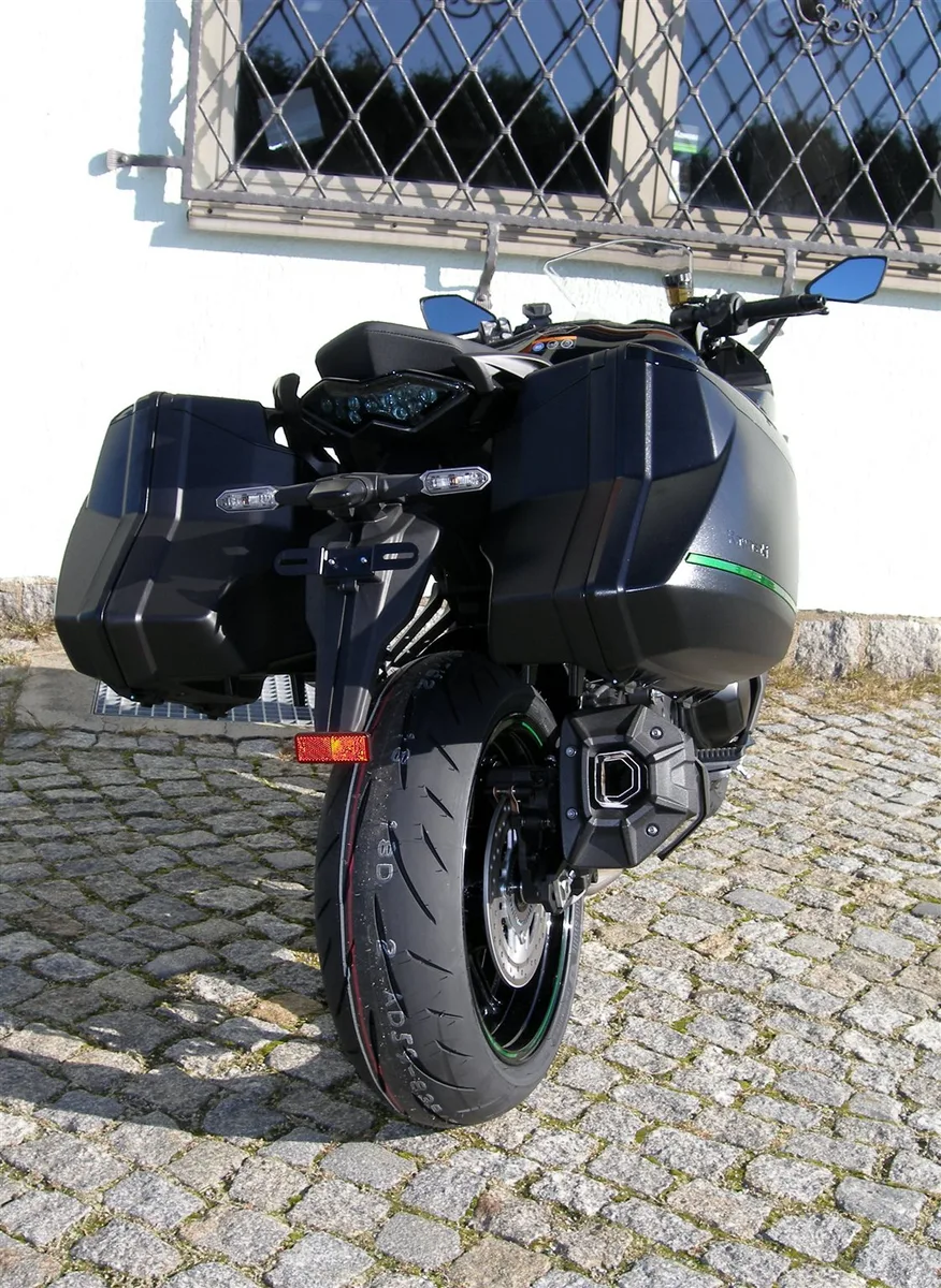 Kawasaki Ninja 1100SX inkl. Koffer