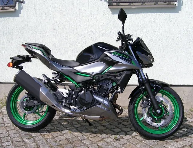 Kawasaki Z 500 SE