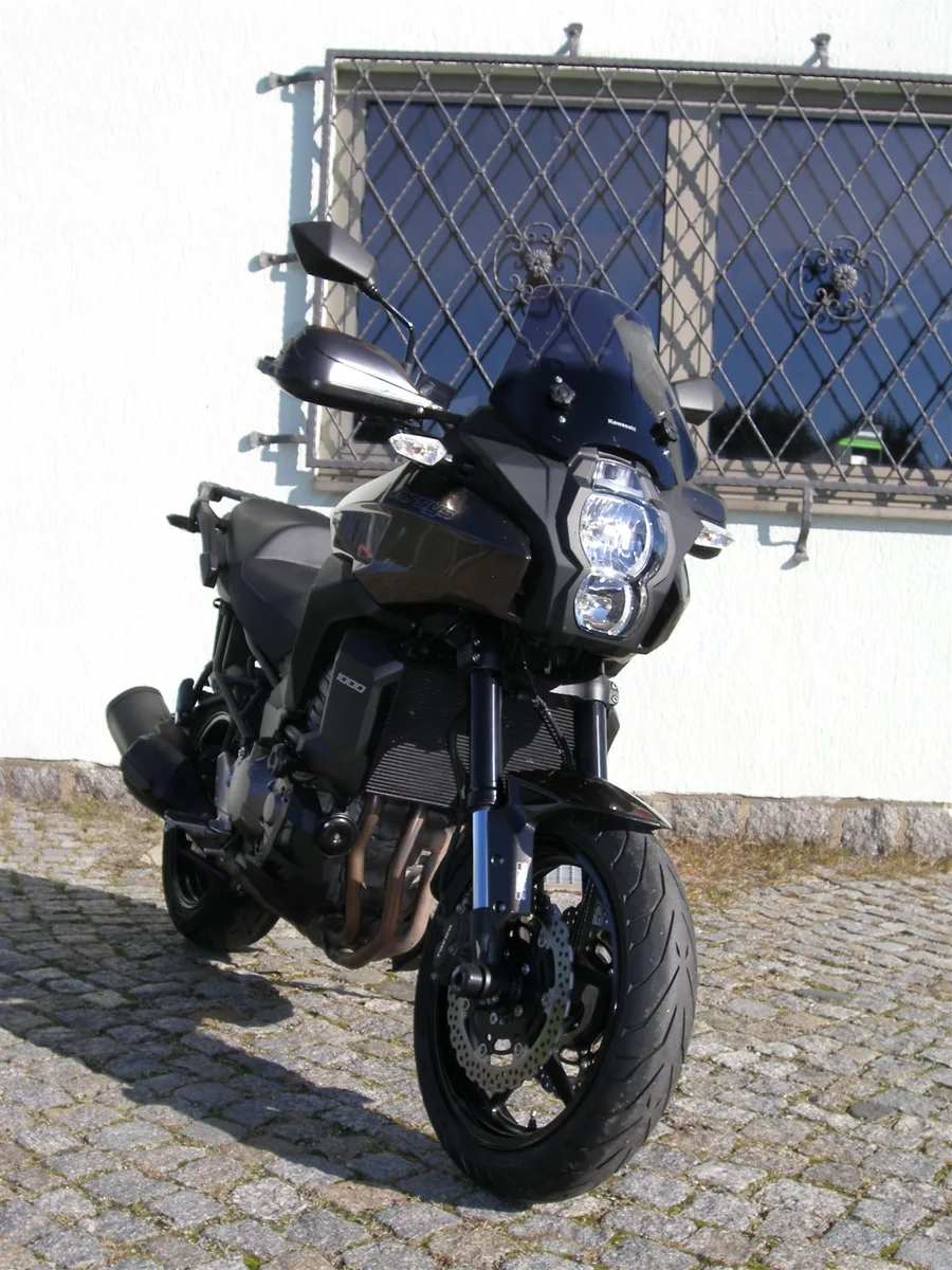 Kawasaki Versys 1000 mit viel Zubehör