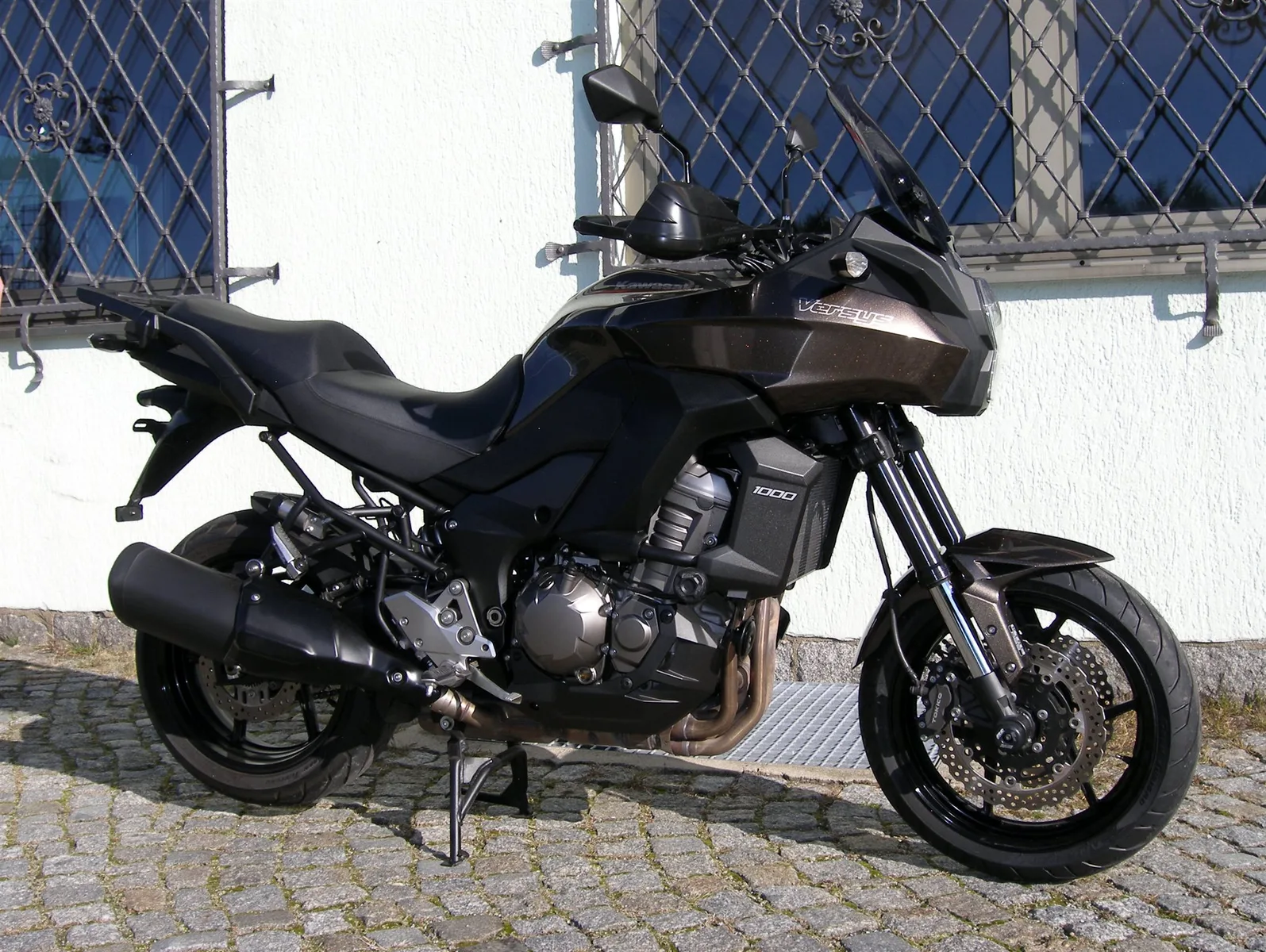 Kawasaki Versys 1000 mit viel Zubehör