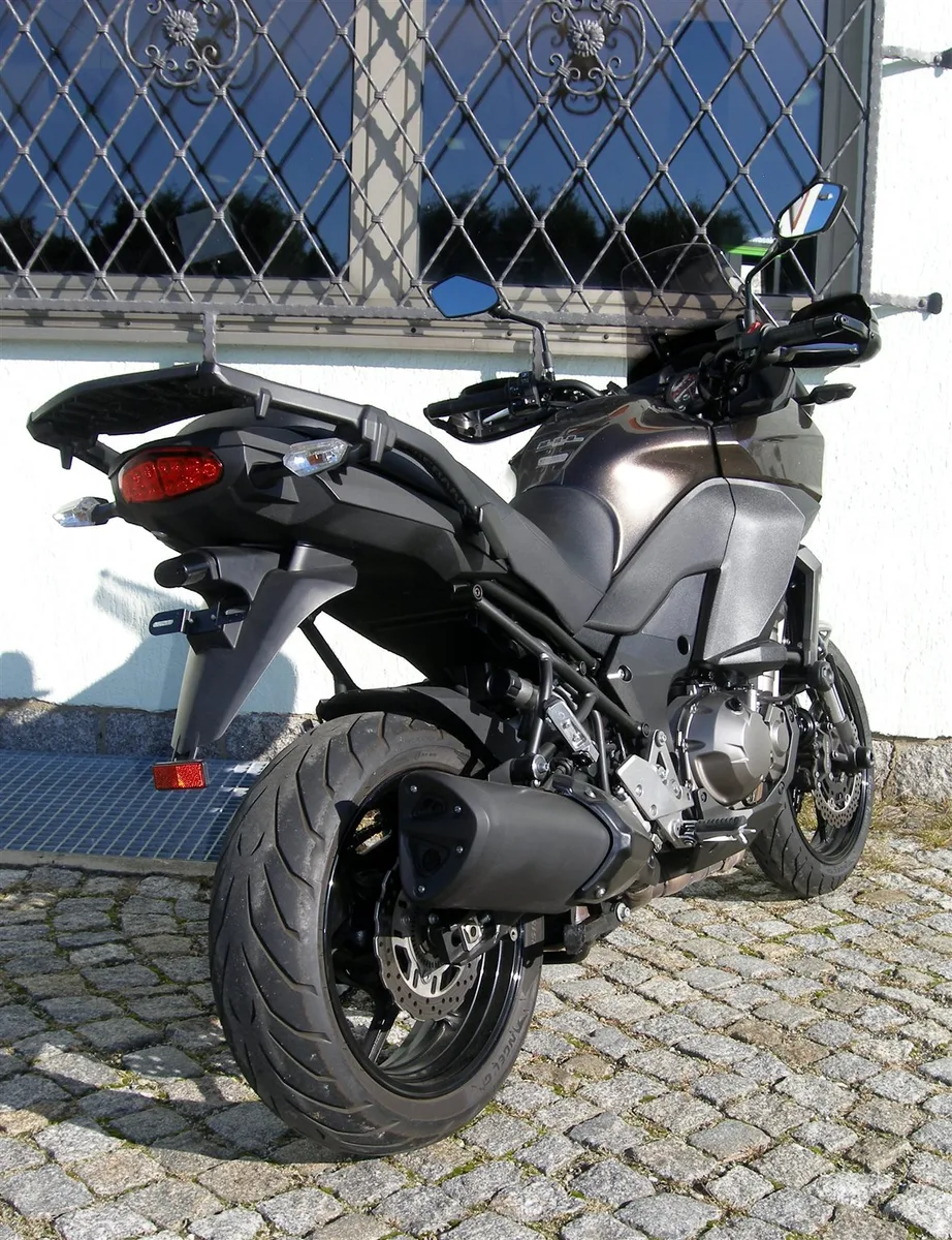 Kawasaki Versys 1000 mit viel Zubehör