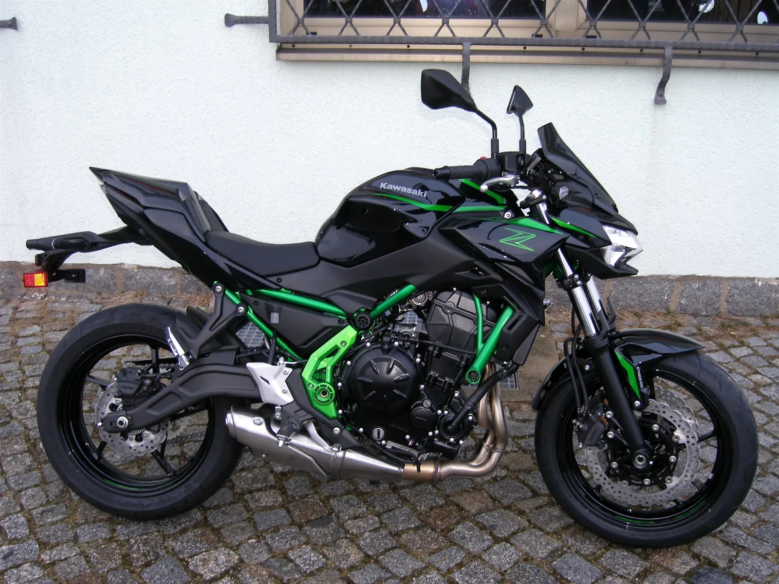 Kawasaki Z650 inkl. Sportpaket