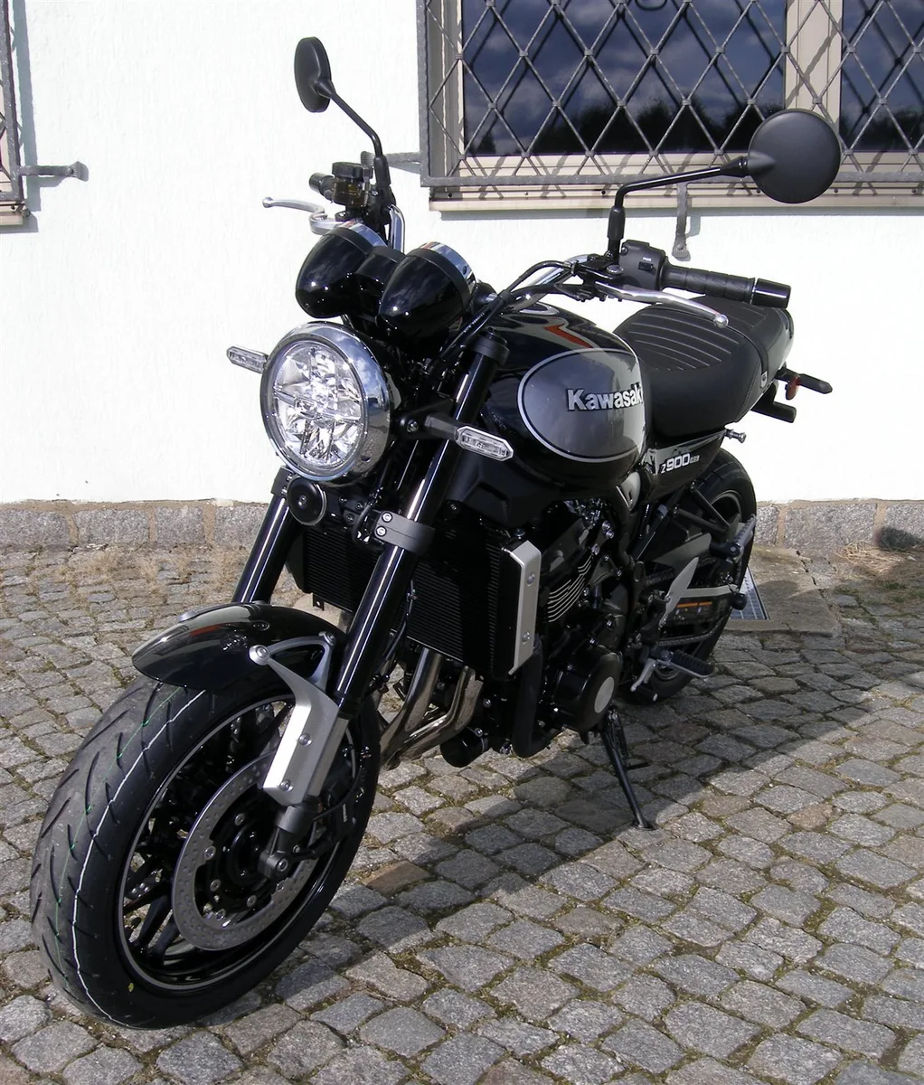 Kawasaki Z900 RS 4 Jahre Werksgarantie
