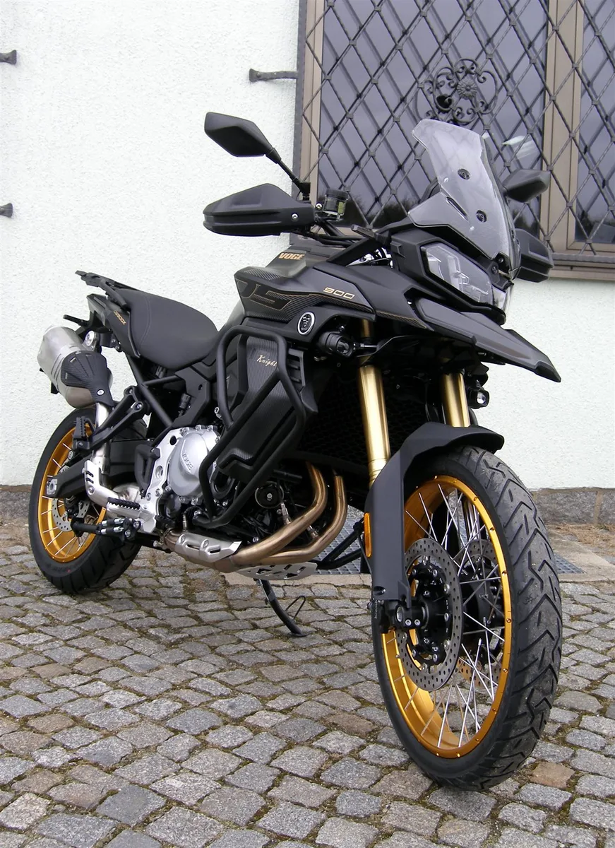 Voge DS900X