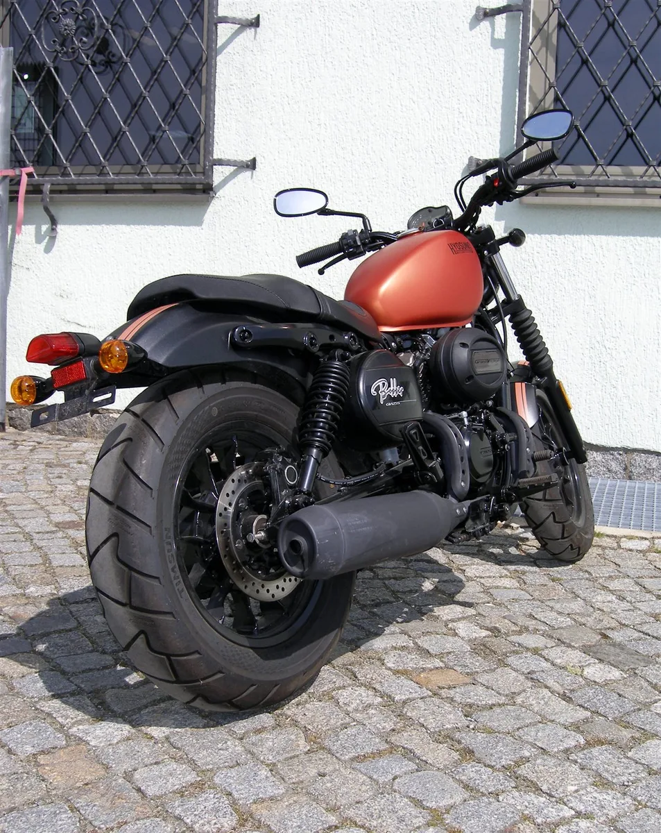Hyosung Aquila GV 125 Cruiser