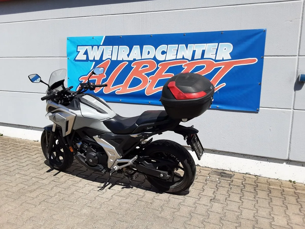 Honda NC750X DCT