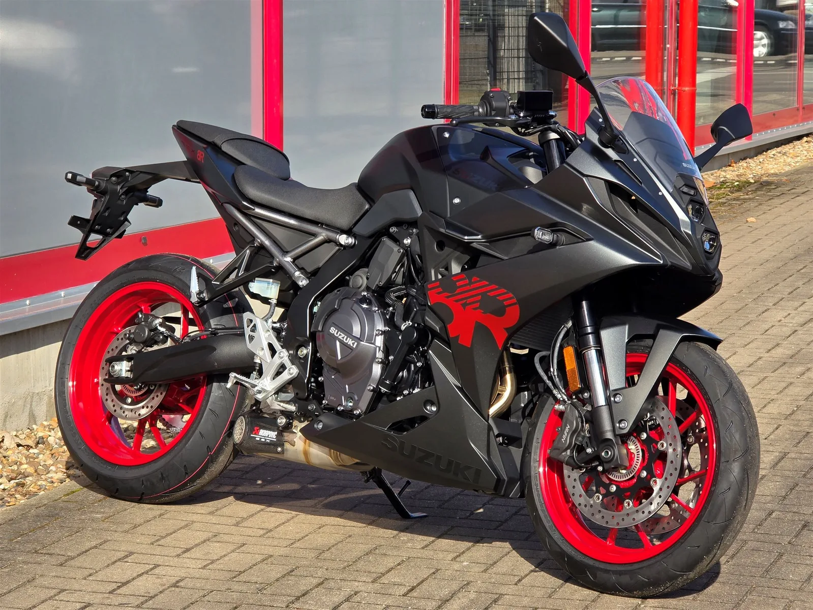 Suzuki GSX-8R Neu, inkl. 400€ Tankgutschein!
