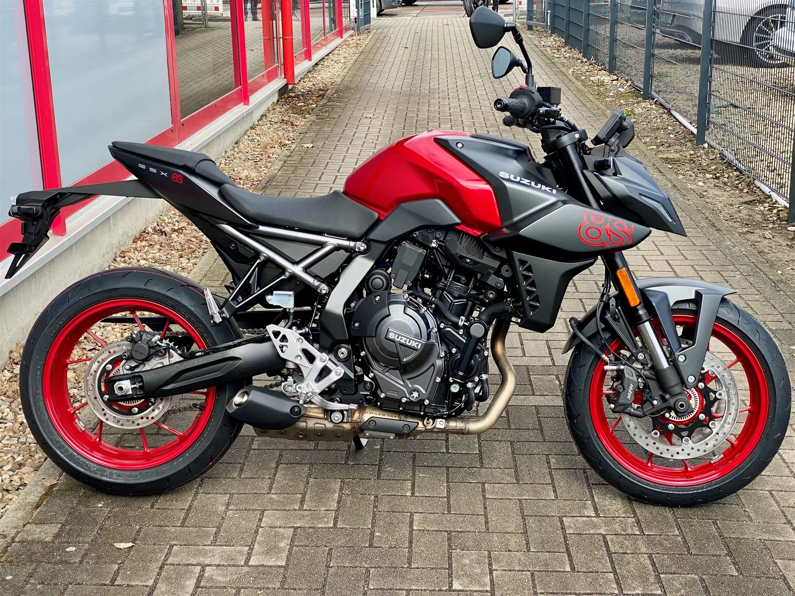 Suzuki GSX-8S Neu, sofort verfügbar zum Aktionspreis und 400€ Tankgutschein!