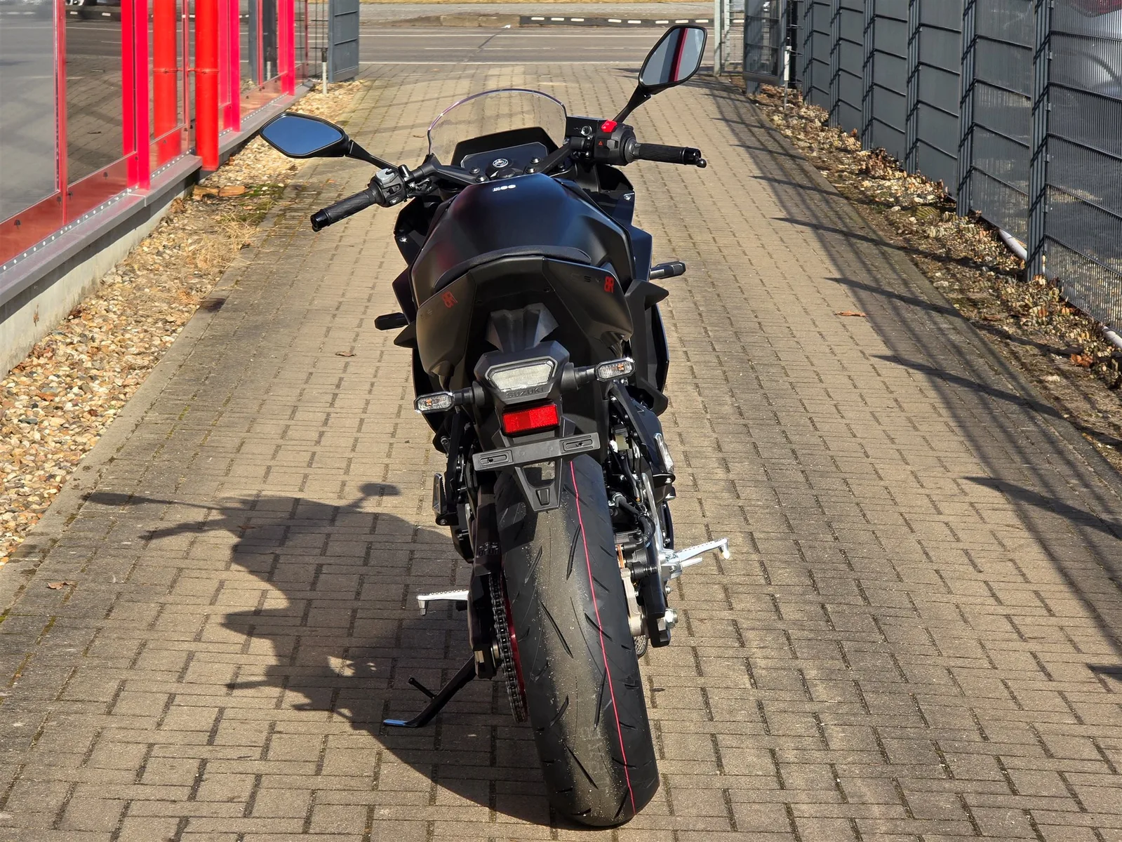 Suzuki GSX-8R Neu, inkl. 400€ Tankgutschein!