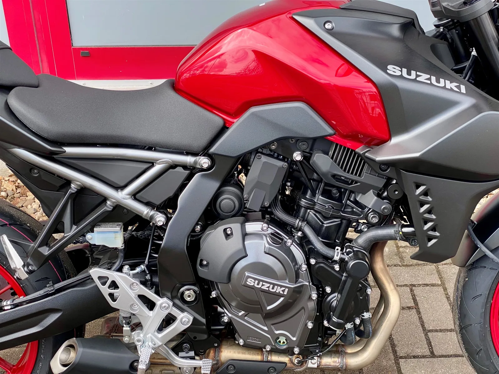 Suzuki GSX-8S Neu, sofort verfügbar zum Aktionspreis und 400€ Tankgutschein!