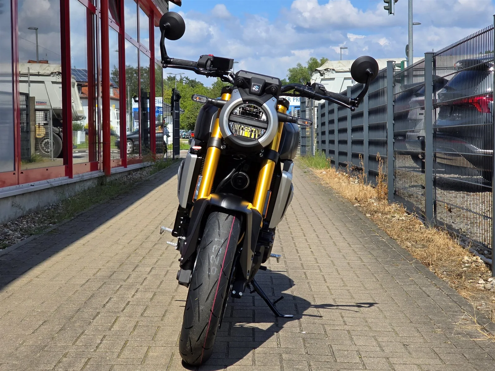 Suzuki GSX-8T Neu, sofort verfügbar, inkl. 400€ Tankgutschein!