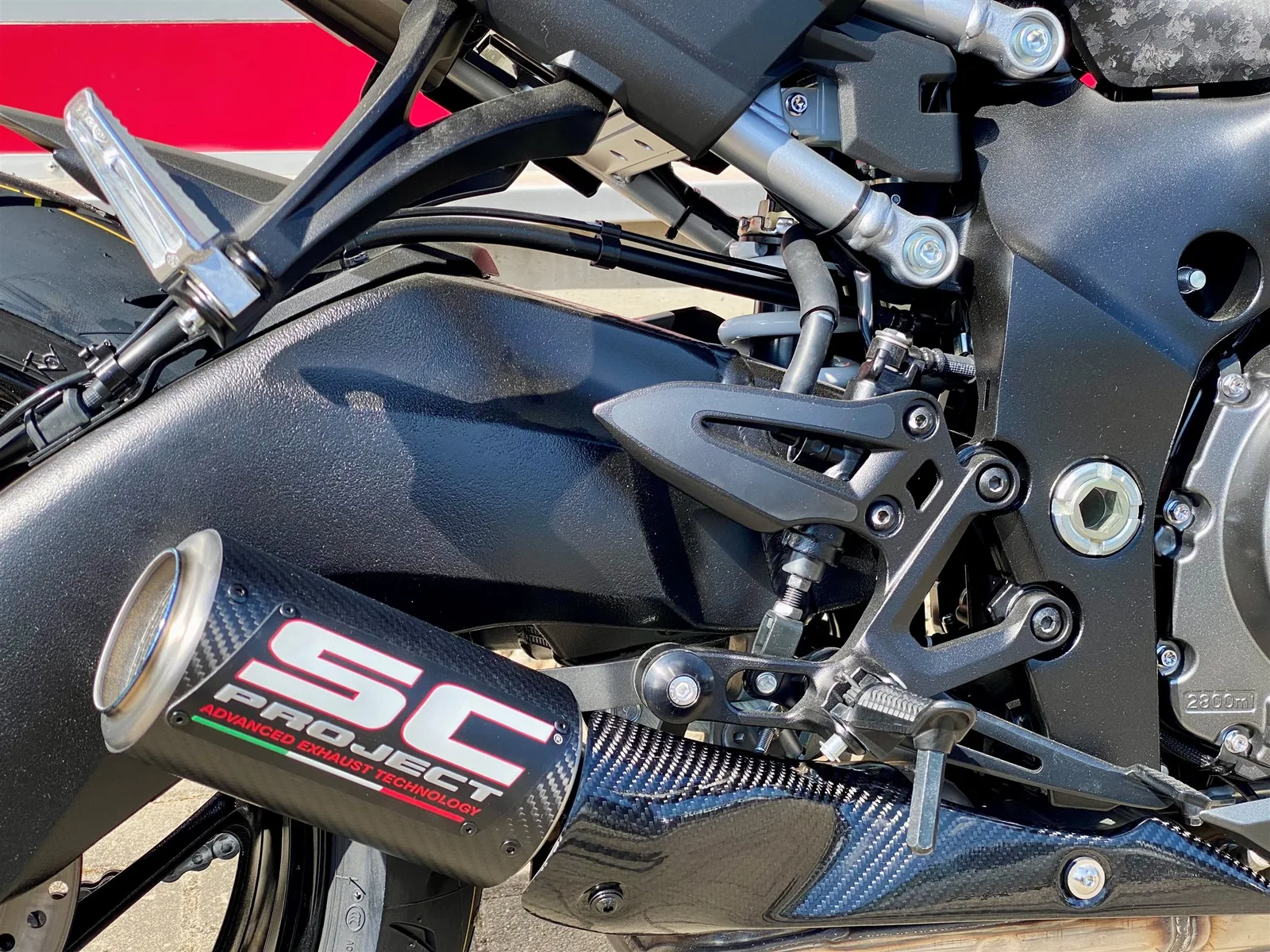 Suzuki GSX-S1000 Mod. 2026 mit Komplettumbau, sofort verfügbar zum Aktionspreis!