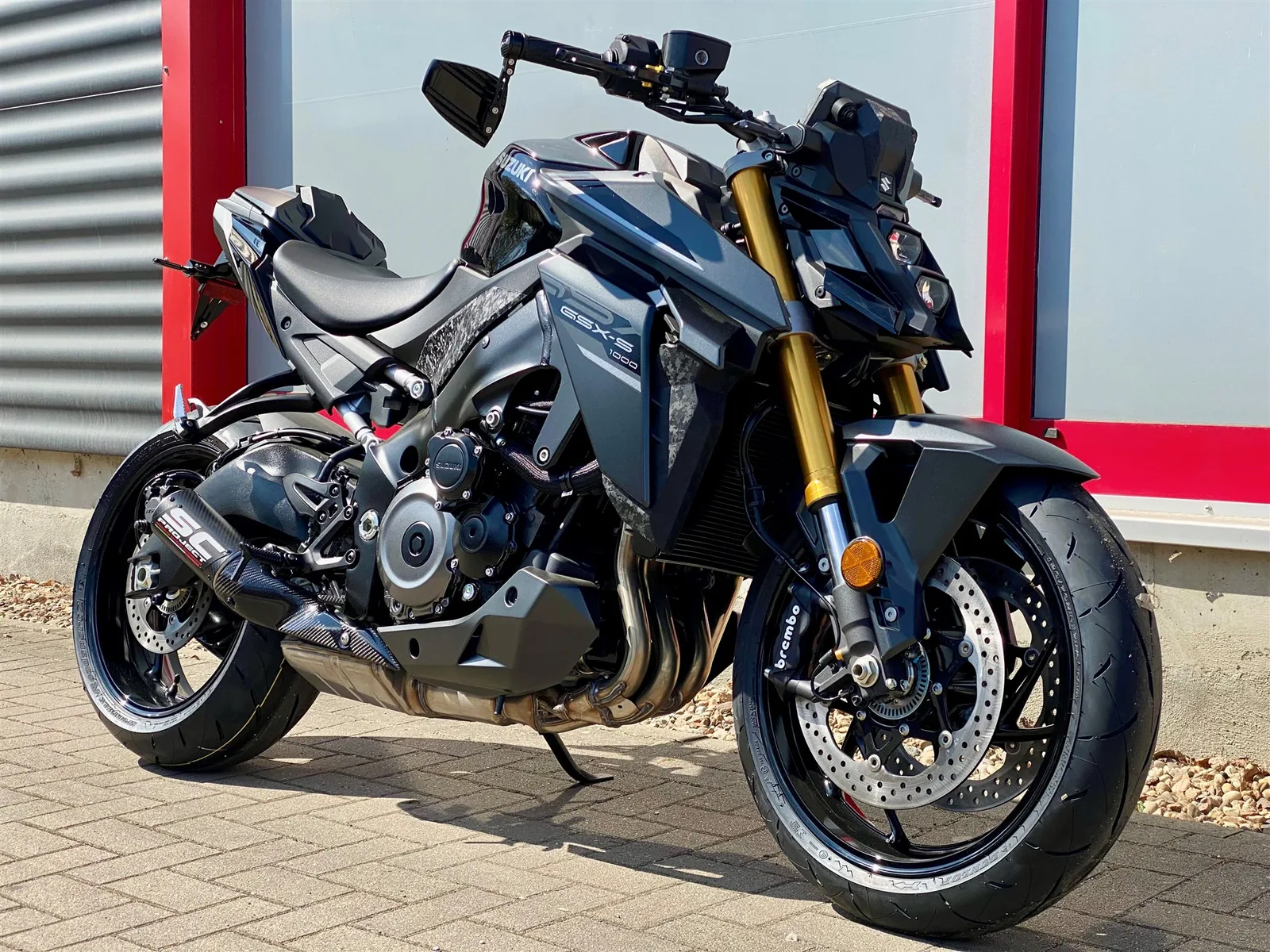 Suzuki GSX-S1000 Mod. 2026 mit Komplettumbau, sofort verfügbar zum Aktionspreis!