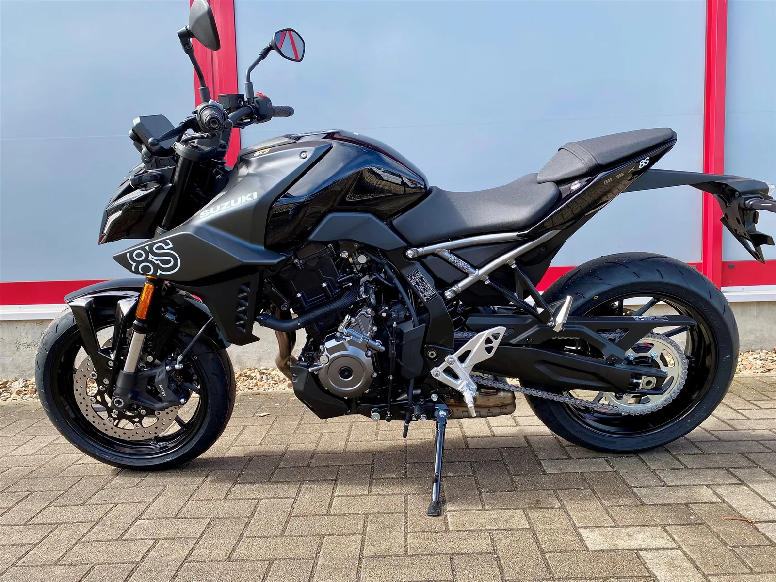 Suzuki GSX-8S Neu, sofort verfügbar zum Aktionspreis und 400€ Tankgutschein!