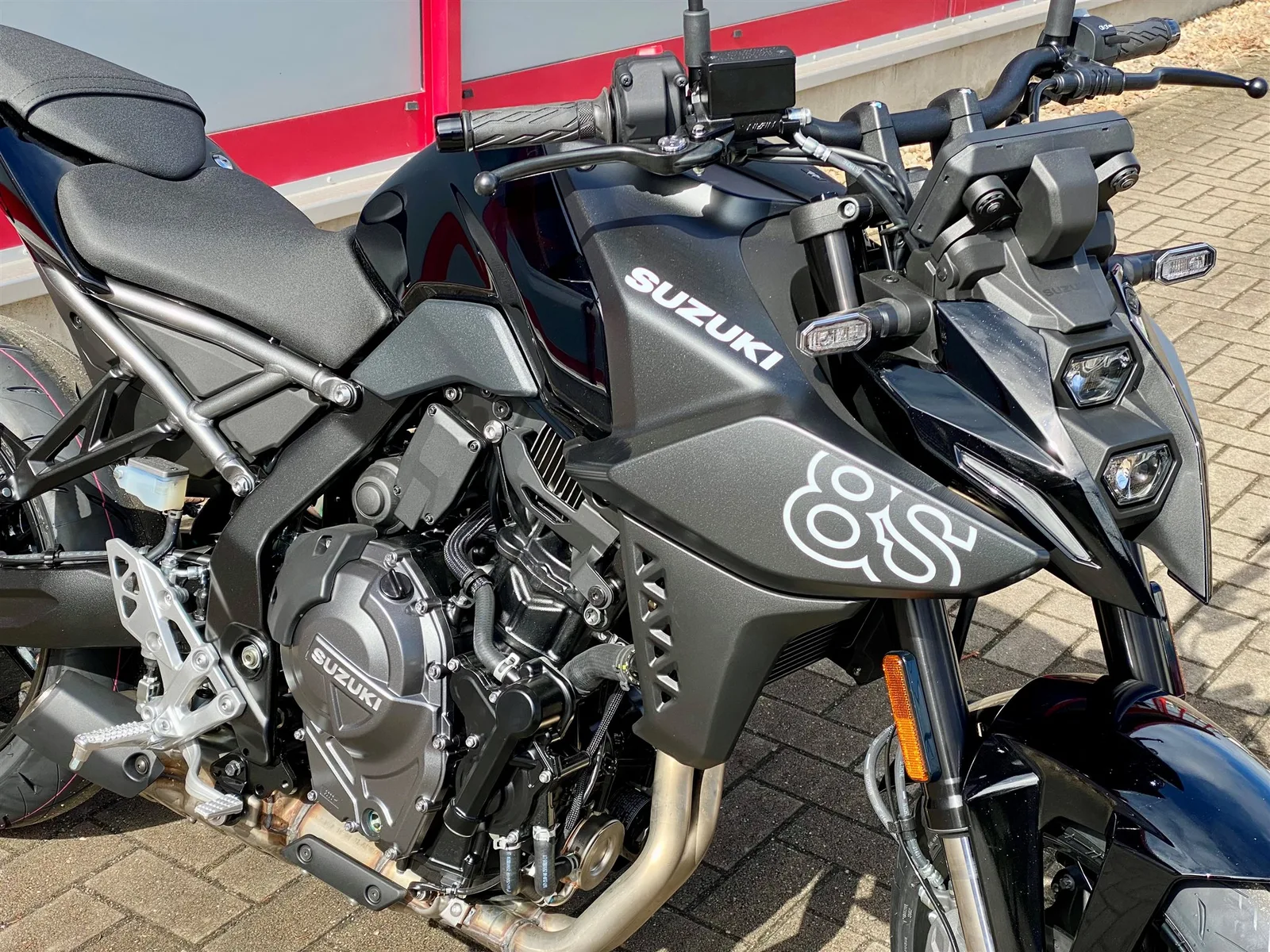 Suzuki GSX-8S Neu, sofort verfügbar zum Aktionspreis und 400€ Tankgutschein!