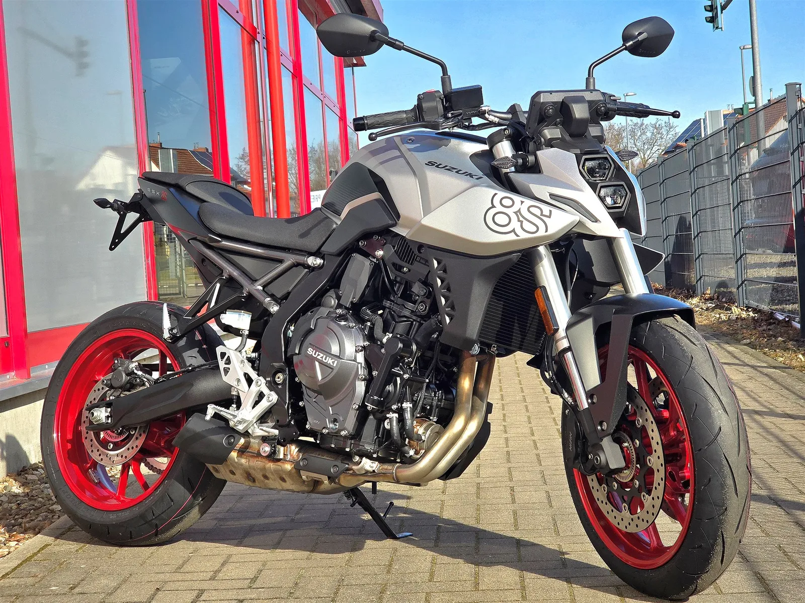 Suzuki GSX-8S Neu, sofort verfügbar zum Aktionspreis und 400€ Tankgutschein!
