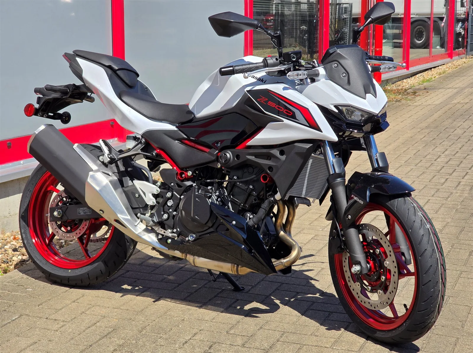 Kawasaki Z 500 SE Neu, Mod. 2026, sofort verfügbar!