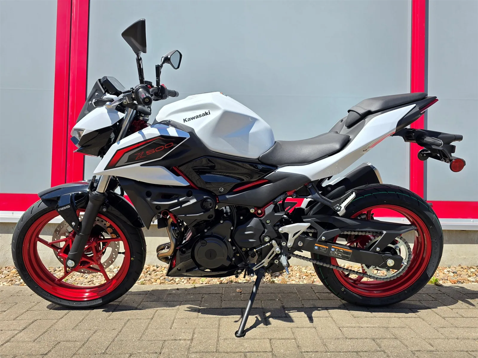 Kawasaki Z 500 SE Neu, Mod. 2026, sofort verfügbar!