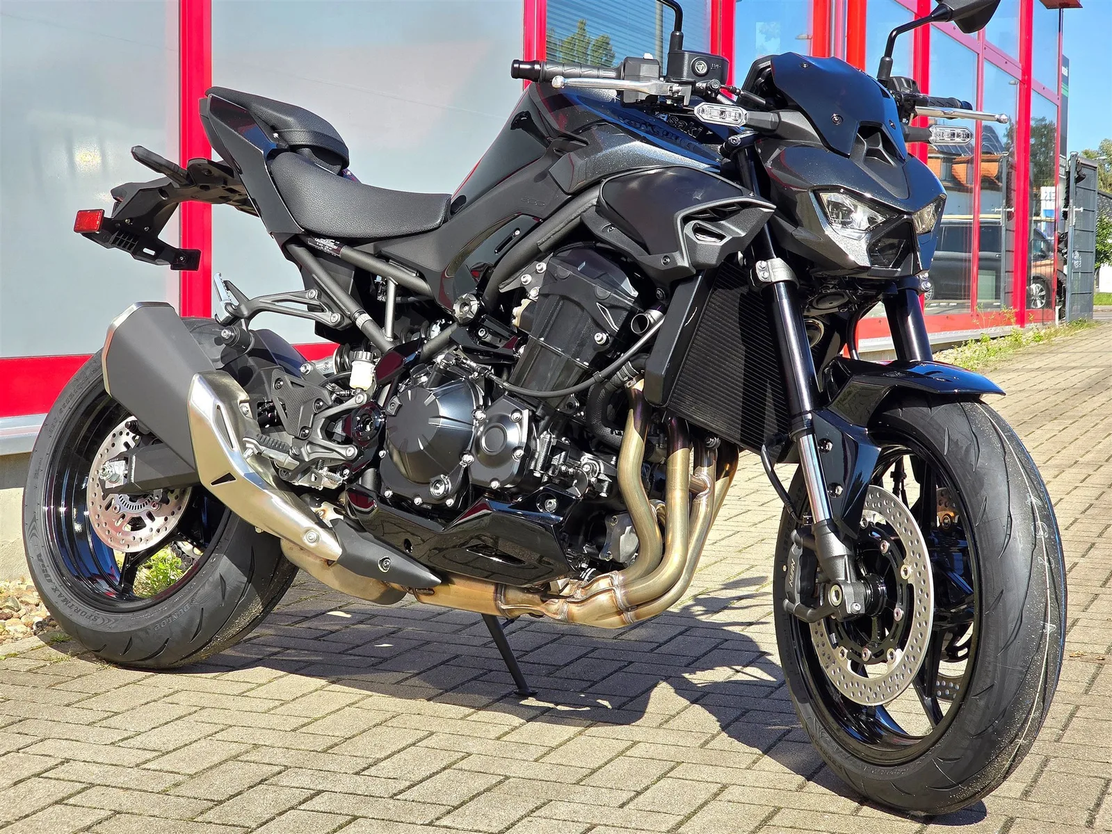 Kawasaki Z900 70kW Neu, Modell 2026, sofort verfügbar!