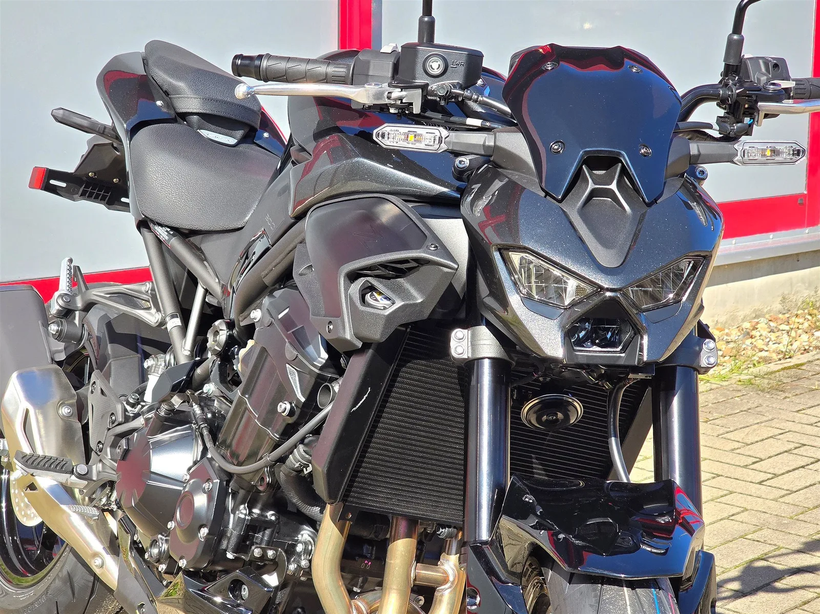 Kawasaki Z900 70kW Neu, Modell 2026, sofort verfügbar!
