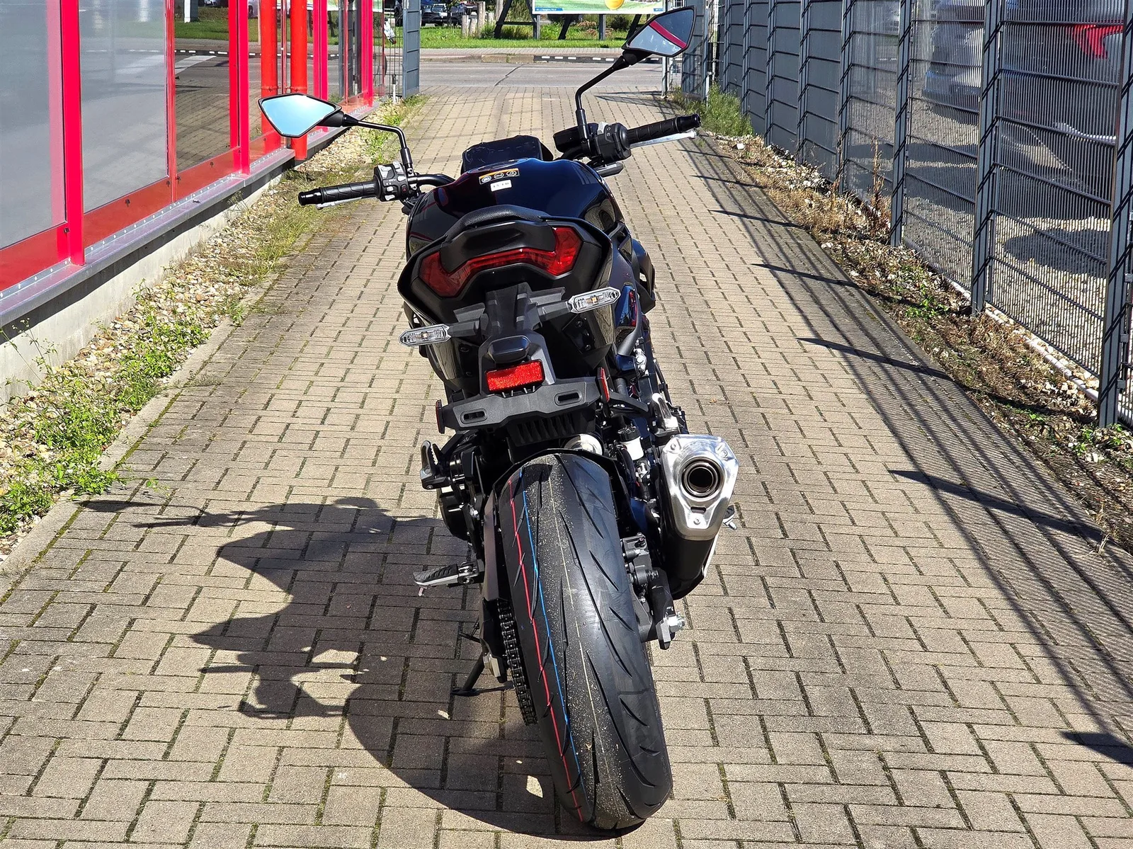 Kawasaki Z900 70kW Neu, Modell 2026, sofort verfügbar!