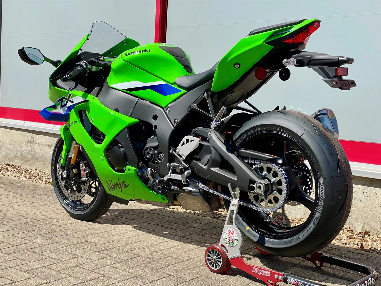 Kawasaki Ninja ZX-10R Mod. 2026, sofort verfügbar, Tageszulassung mit 0km!