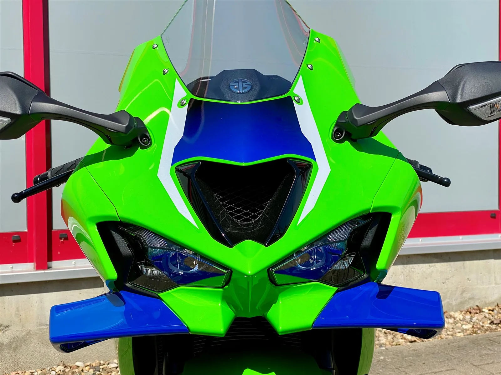 Kawasaki Ninja ZX-10R Mod. 2026, sofort verfügbar, Tageszulassung mit 0km!